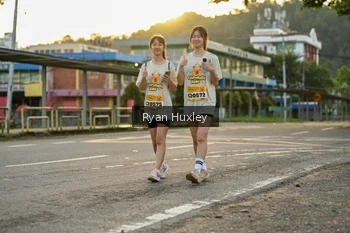 Runner Photo 1379635