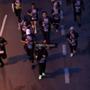 Runner Photo 1379696