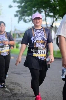 Runner Photo 1379819