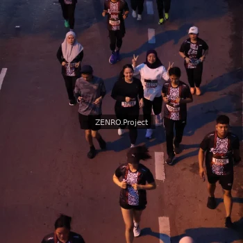 Runner Photo 1379853