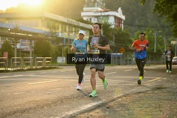 Runner Photo 1380037