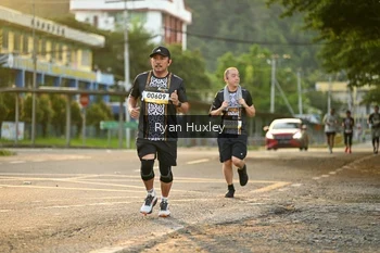 Runner Photo 1380095