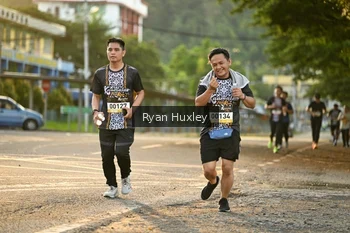 Runner Photo 1380156