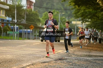 Runner Photo 1380242