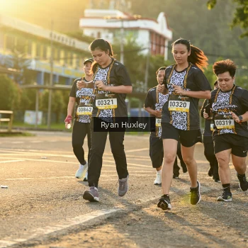 Runner Photo 1380384