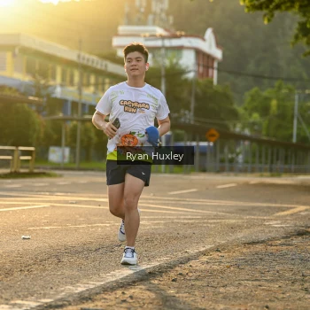 Runner Photo 1380402