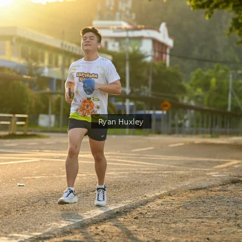 Runner Photo 1380403