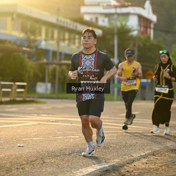 Runner Photo 1380452
