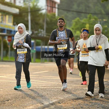 Runner Photo 1380546
