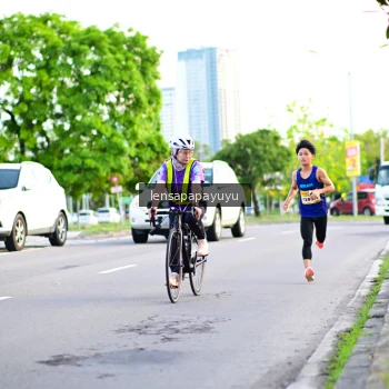 Runner Photo 1380786