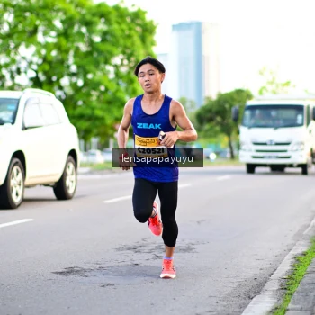 Runner Photo 1380902