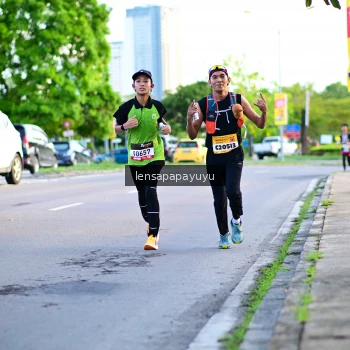 Runner Photo 1381078