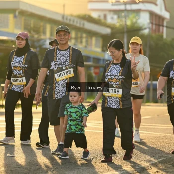 Runner Photo 1382006