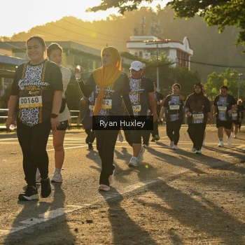 Runner Photo 1382174
