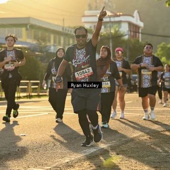 Runner Photo 1382176