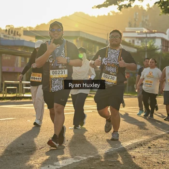 Runner Photo 1382207