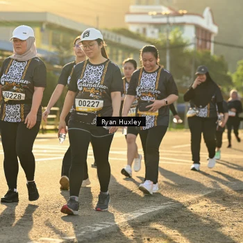 Runner Photo 1382408