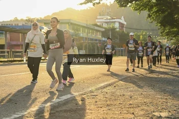 Runner Photo 1382489