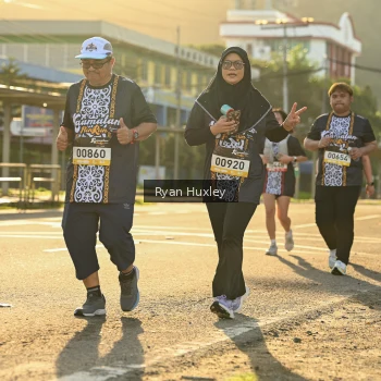 Runner Photo 1382504