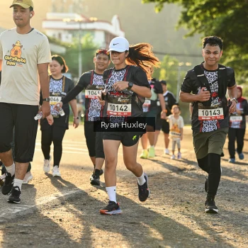 Runner Photo 1382637