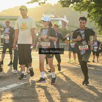 Runner Photo 1382639