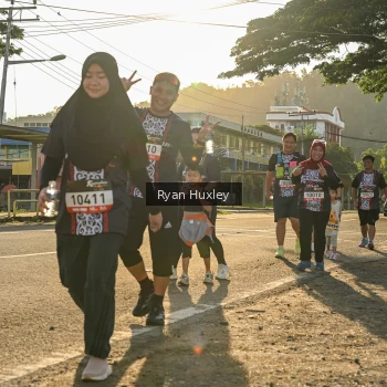 Runner Photo 1382653