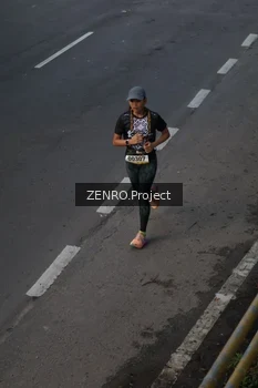 Runner Photo 1382936