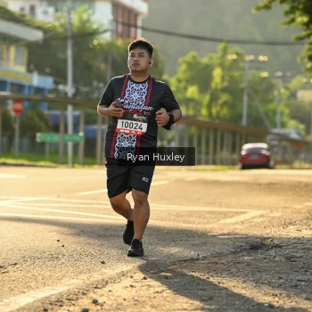 Runner Photo 1383425