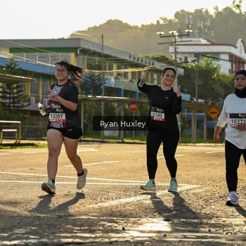 Runner Photo 1383679