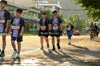 Runner Photo 1383697