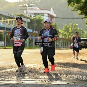 Runner Photo 1384051