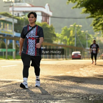 Runner Photo 1384221