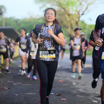Runner Photo 1385514