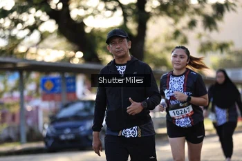 Runner Photo 1389600