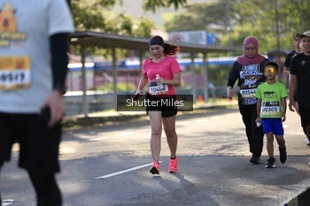 Runner Photo 1389685