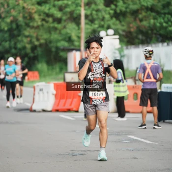 Runner Photo 1389907