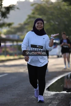 Runner Photo 1390144