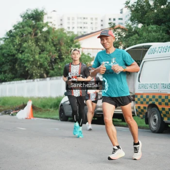 Runner Photo 1390208