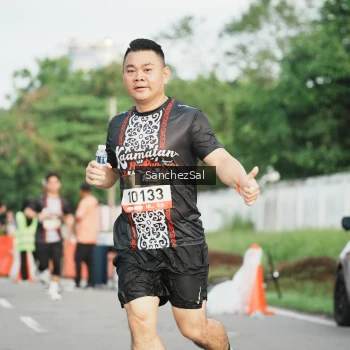 Runner Photo 1390349