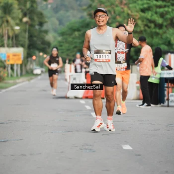 Runner Photo 1390738