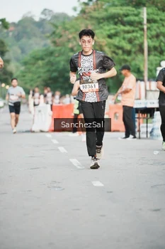 Runner Photo 1390841