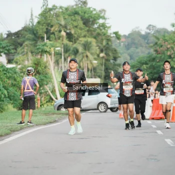 Runner Photo 1390943