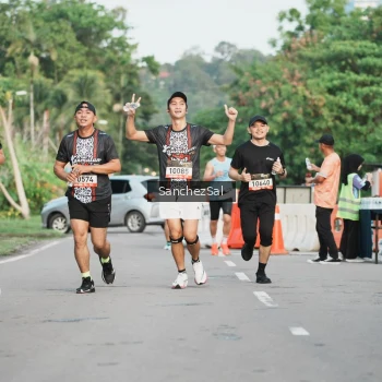 Runner Photo 1390955