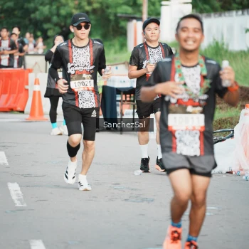 Runner Photo 1391013