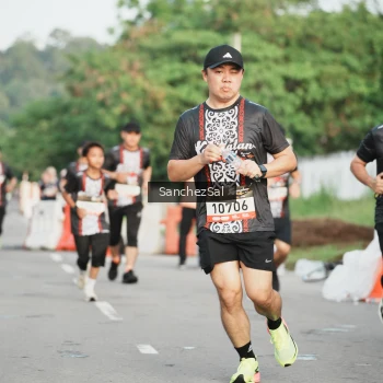 Runner Photo 1391079