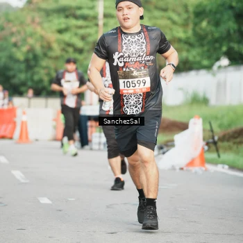 Runner Photo 1391094