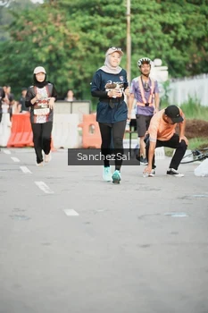 Runner Photo 1391125