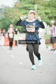 Runner Photo 1391130