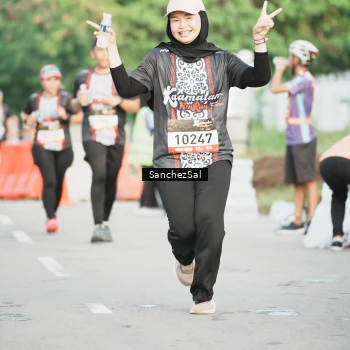 Runner Photo 1391136