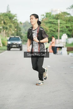 Runner Photo 1391195